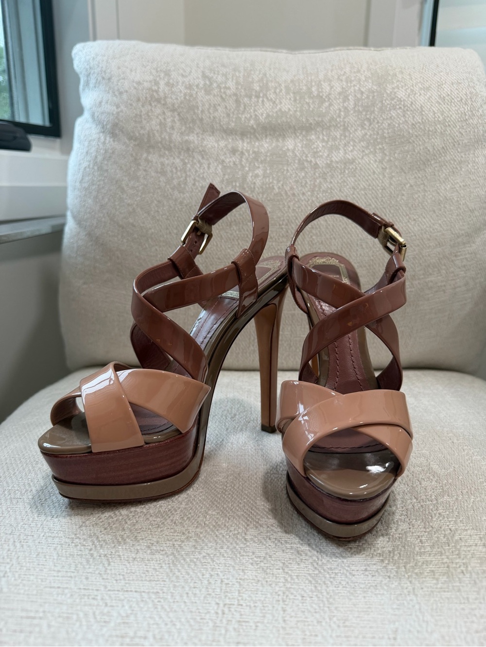 Christian Dior Pink Patent Platform Sandals with Cross-Strap Design